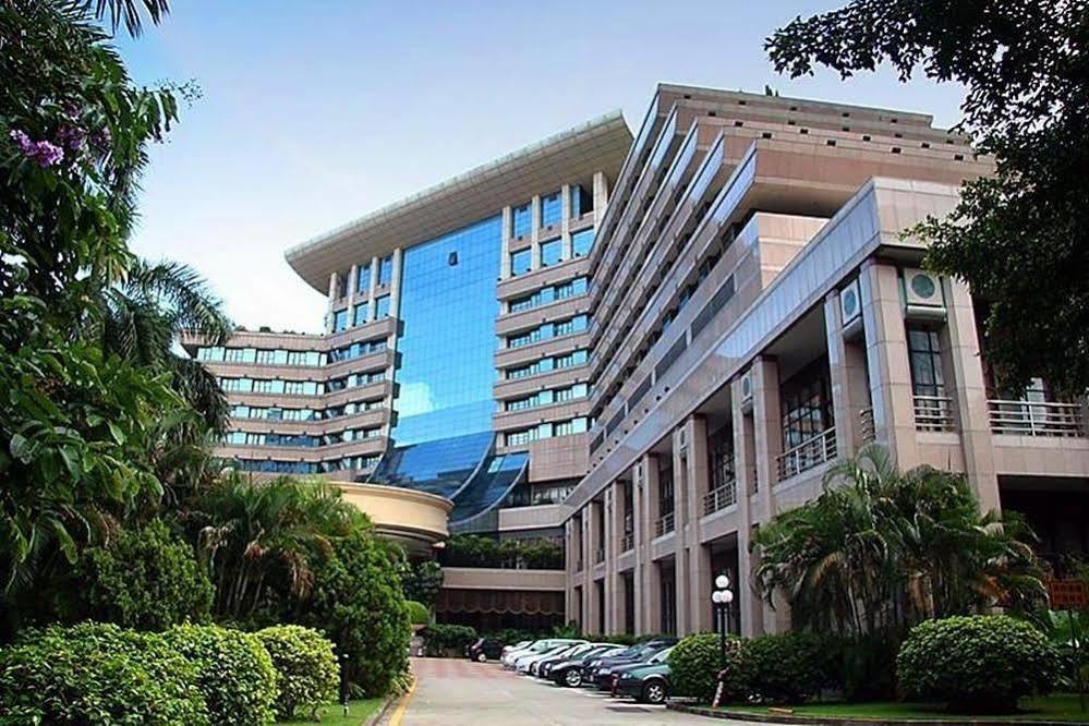 What is the correct Shenzhen Wuzhou Guest House phone number? Make sure you have the right digits for inquiries.