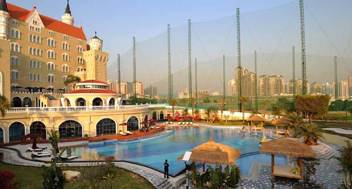 Want the best experience at a famous spa club in Shenzhen? Know what to look for before booking.