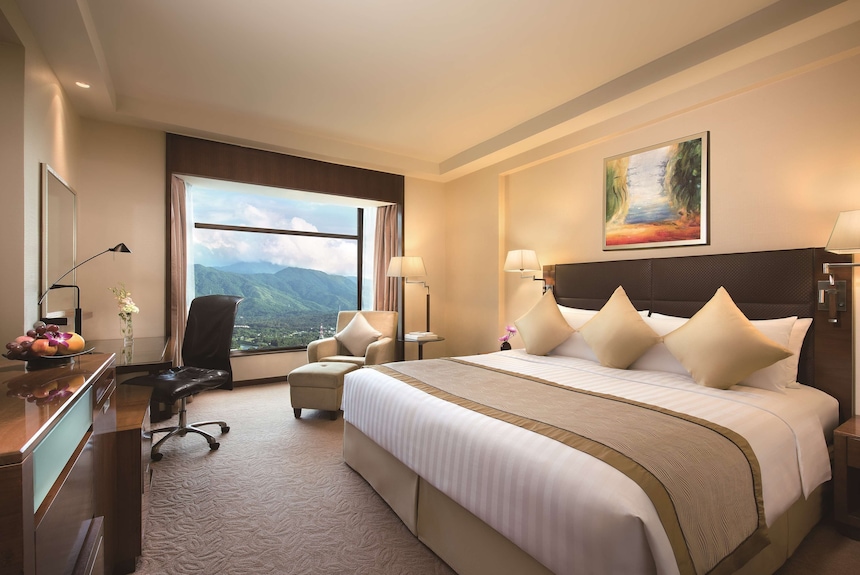 How good is the Shenzhen Shangri-La Hotel? (A simple guide to its rooms and services)